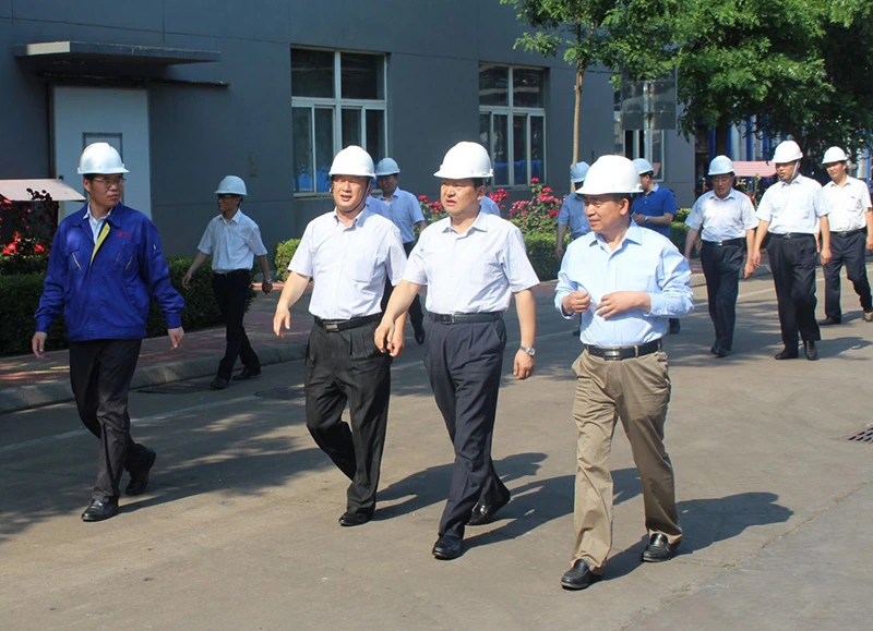 Sun Qisheng, Standing Committee Member of the Weifang Municipal Party Committee, Conducts On-Site Research at Baili Chemical